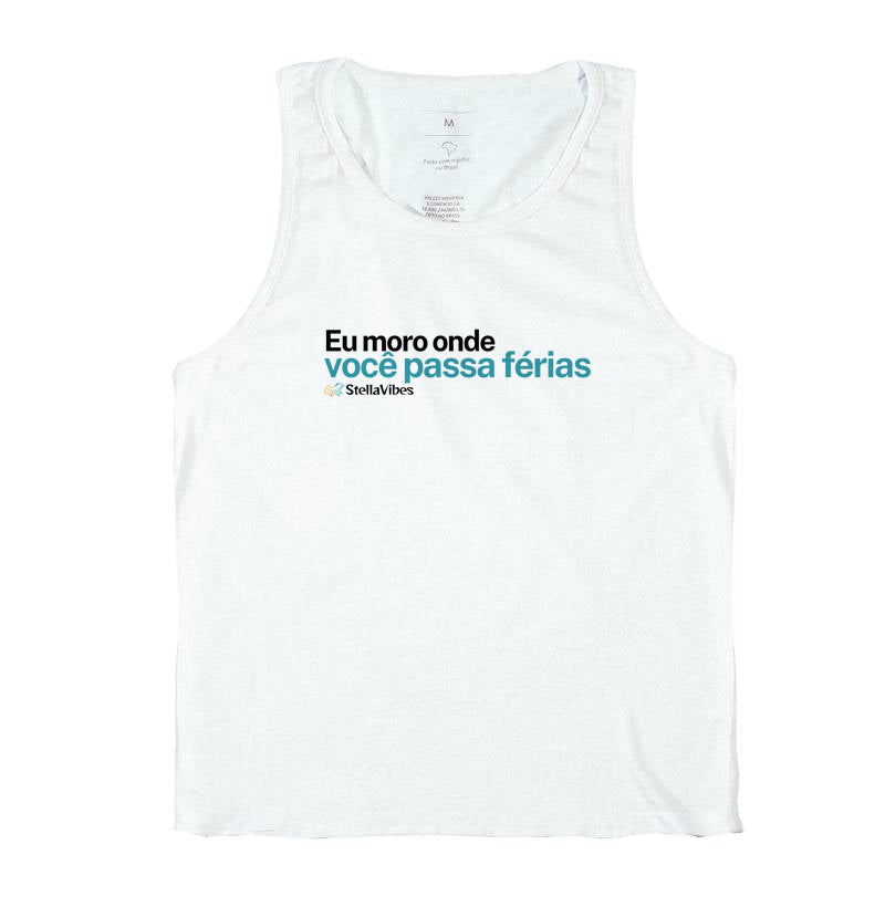 Regata Eu Moro Onde Você Passa Férias (Branca / Cinza)
